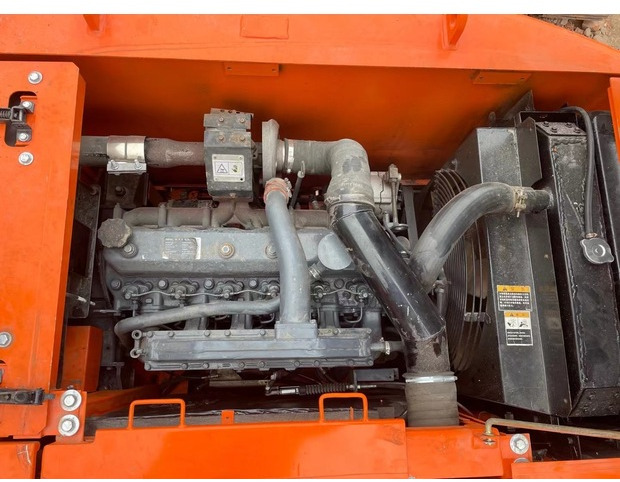 Escavadora de rastos 2023 Doosan DH150: foto 7