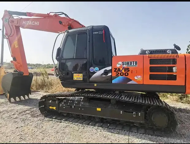 Escavadora de rastos 2023 Hitachi ZX200: foto 10