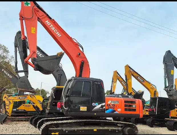 Escavadora de rastos 2023 Hitachi ZX200: foto 8