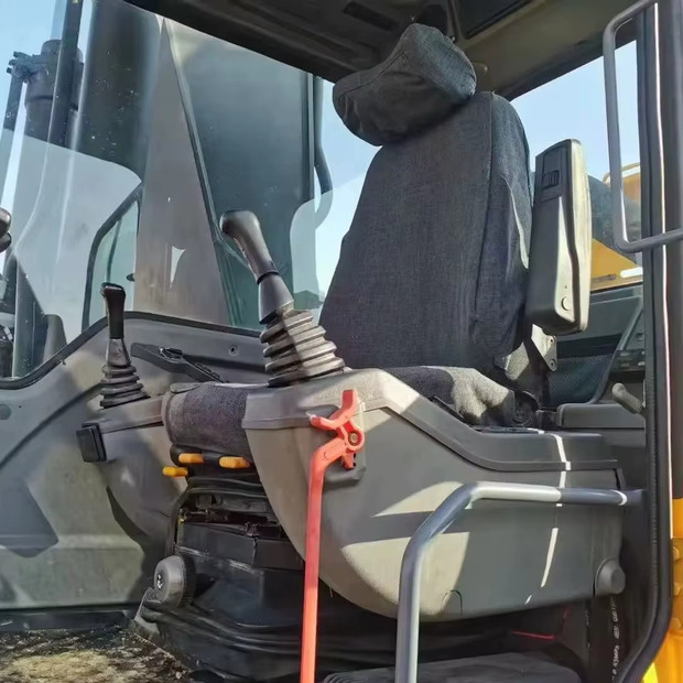 2024 Volvo EC360 - Escavadora de rastos: foto 3 2024 Volvo EC360 - Escavadora de rastos: foto 3