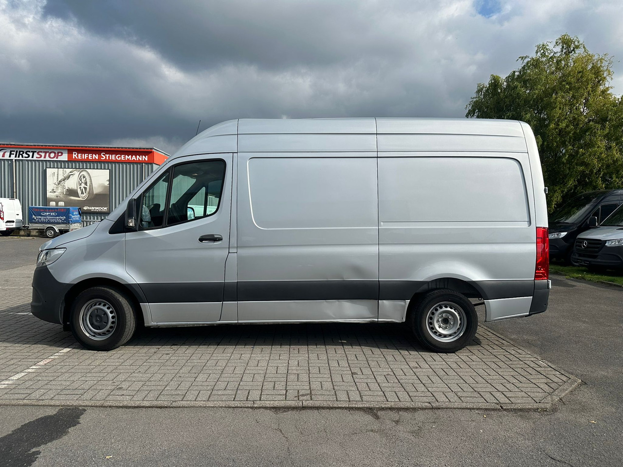 MERCEDES-BENZ Sprinter - Furgão: foto 3 MERCEDES-BENZ Sprinter - Furgão: foto 3