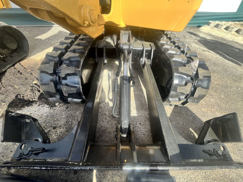 CATERPILLAR 301.C - Mini escavadeira: foto 5 CATERPILLAR 301.C - Mini escavadeira: foto 5