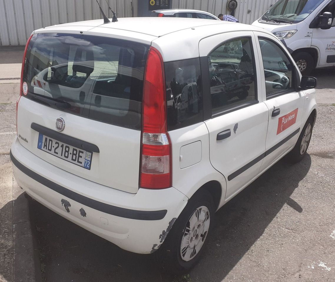AD-218-BE - FIAT Panda 1.2 Dynamic - Automóvel: foto 3 AD-218-BE - FIAT Panda 1.2 Dynamic - Automóvel: foto 3