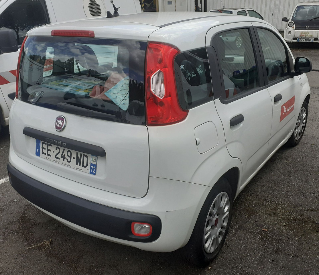 EE-249-72 - FIAT Panda Easy 1.2 - Automóvel: foto 4 EE-249-72 - FIAT Panda Easy 1.2 - Automóvel: foto 4
