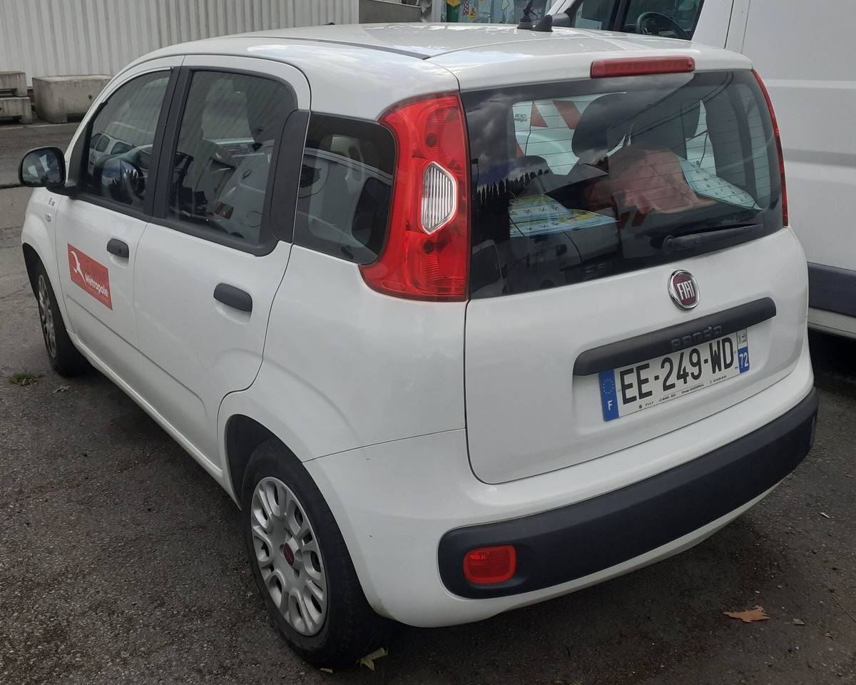 EE-249-72 - FIAT Panda Easy 1.2 - Automóvel: foto 3 EE-249-72 - FIAT Panda Easy 1.2 - Automóvel: foto 3