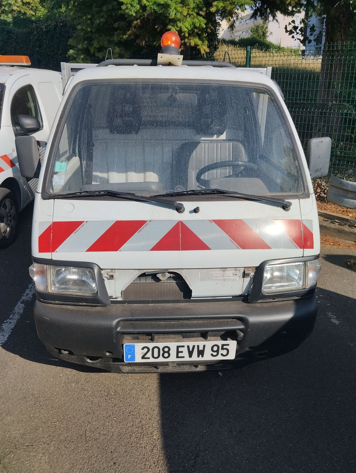 PIAGGIO PORTER 208EVW95 benne - Veículo utilitário elétrico, Caminhão basculante: foto 1 PIAGGIO PORTER 208EVW95 benne - Veículo utilitário elétrico, Caminhão basculante: foto 1