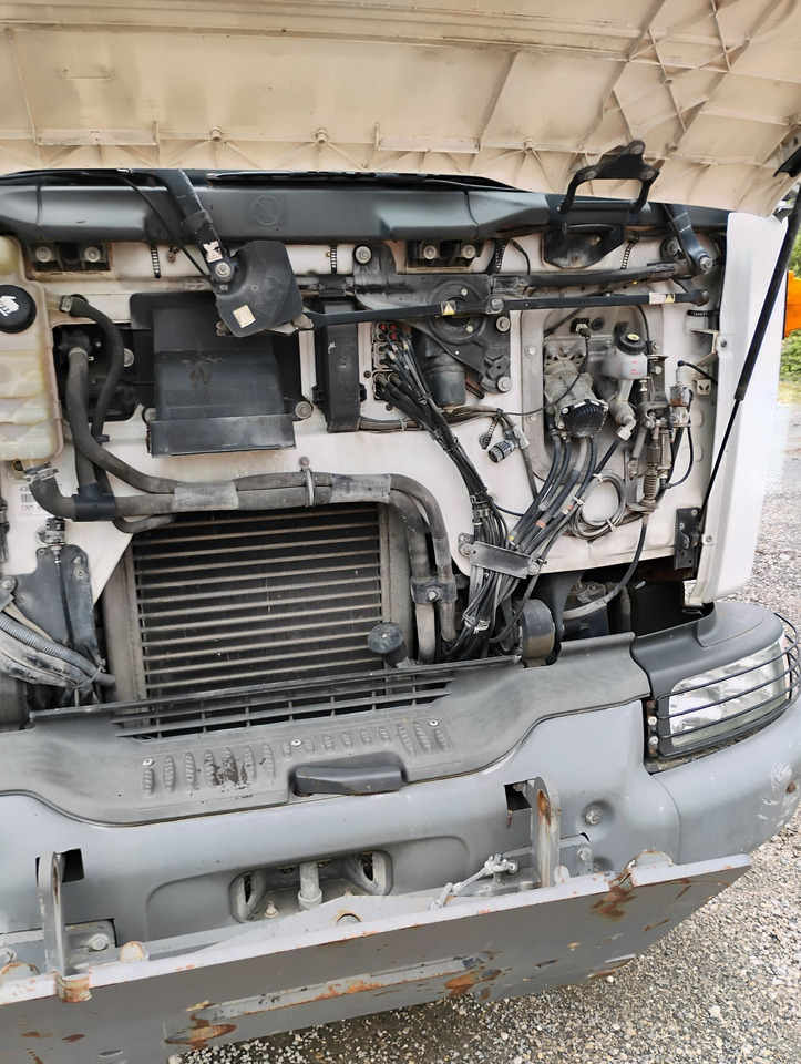 Renault Midlum 909AAD51- Disponible à compter du 19 /11/2025. Camion benne 13T-Moteur remplacé en 2021 ( environ 120 000km). Usure importante de la benne, oxydation de fer globale apparente - Norme Eu - Caminhão basculante: foto 4 Renault Midlum 909AAD51- Disponible à compter du 19 /11/2025. Camion benne 13T-Moteur remplacé en 2021 ( environ 120 000km). Usure importante de la benne, oxydation de fer globale apparente - Norme Eu - Caminhão basculante: foto 4