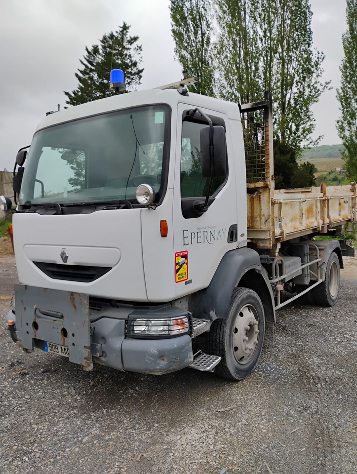 Renault Midlum 909AAD51- Disponible à compter du 19 /11/2025. Camion benne 13T-Moteur remplacé en 2021 ( environ 120 000km). Usure importante de la benne, oxydation de fer globale apparente - Norme Eu - Caminhão basculante: foto 1 Renault Midlum 909AAD51- Disponible à compter du 19 /11/2025. Camion benne 13T-Moteur remplacé en 2021 ( environ 120 000km). Usure importante de la benne, oxydation de fer globale apparente - Norme Eu - Caminhão basculante: foto 1