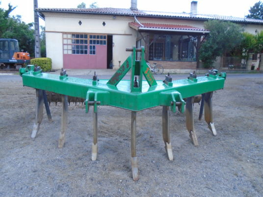 Duque - Subsolador: foto 1 Duque - Subsolador: foto 1