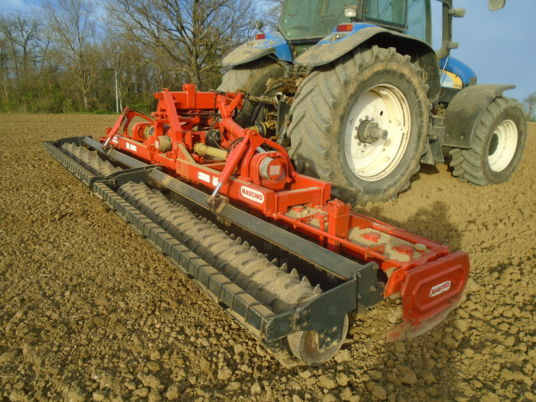 Maschio AQUILA 6000 - Grade rotativa: foto 1 Maschio AQUILA 6000 - Grade rotativa: foto 1