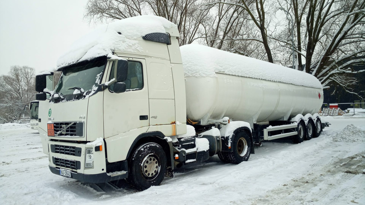 LPG ADR unit for sale. VOLVO truck FH sold together with semi-trailer gas tanke - Tractor: foto 4 LPG ADR unit for sale. VOLVO truck FH sold together with semi-trailer gas tanke - Tractor: foto 4
