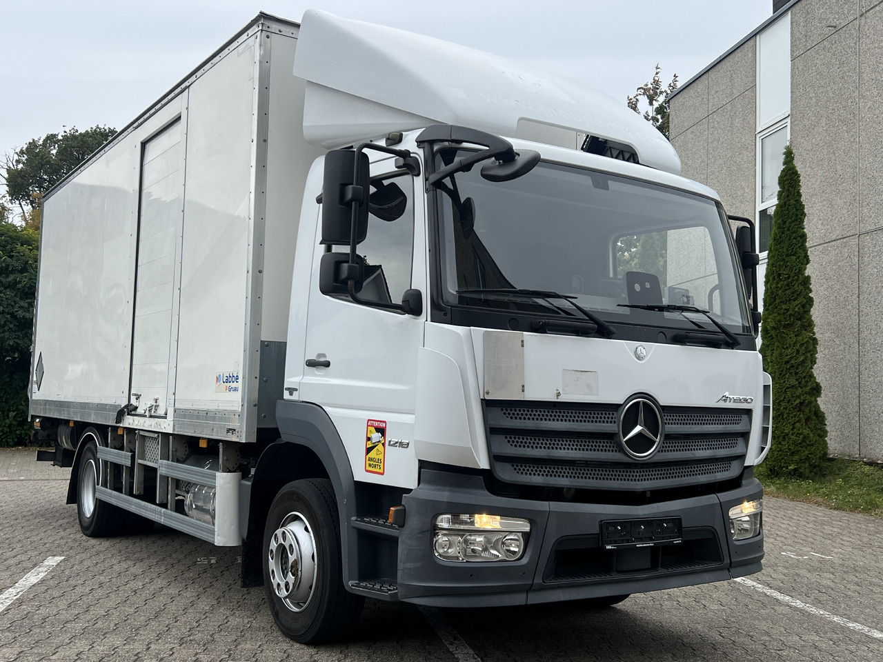MERCEDES-BENZ Atego 1218 L Classic-Vermietung möglich-ADR-LBW - Caminhão furgão: foto 2 MERCEDES-BENZ Atego 1218 L Classic-Vermietung möglich-ADR-LBW - Caminhão furgão: foto 2