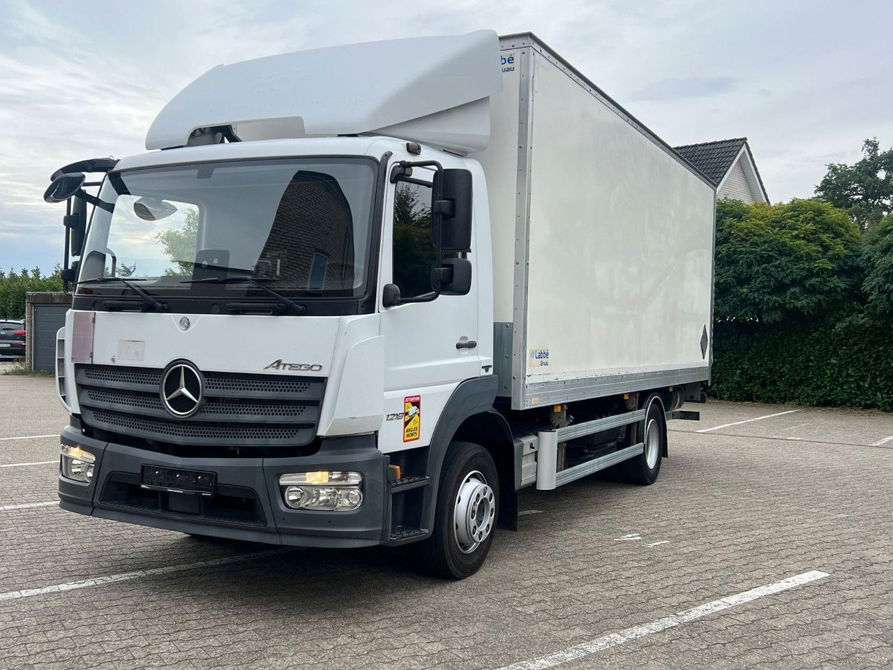 Mercedes-Benz Atego 1218 L Classic-Vermietung möglich-ADR-LBW - Caminhão furgão: foto 1 Mercedes-Benz Atego 1218 L Classic-Vermietung möglich-ADR-LBW - Caminhão furgão: foto 1