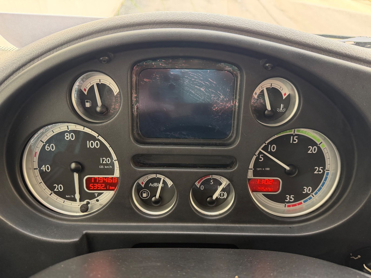 Carrinha de contentor DAF LF 45.140 Koffer/LBW /TÜV: foto 8 Carrinha de contentor DAF LF 45.140 Koffer/LBW /TÜV: foto 8