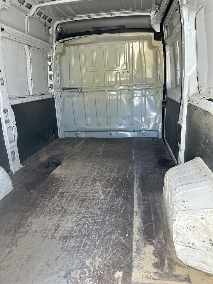 Fiat Ducato 120 - Furgão compacto: foto 5 Fiat Ducato 120 - Furgão compacto: foto 5