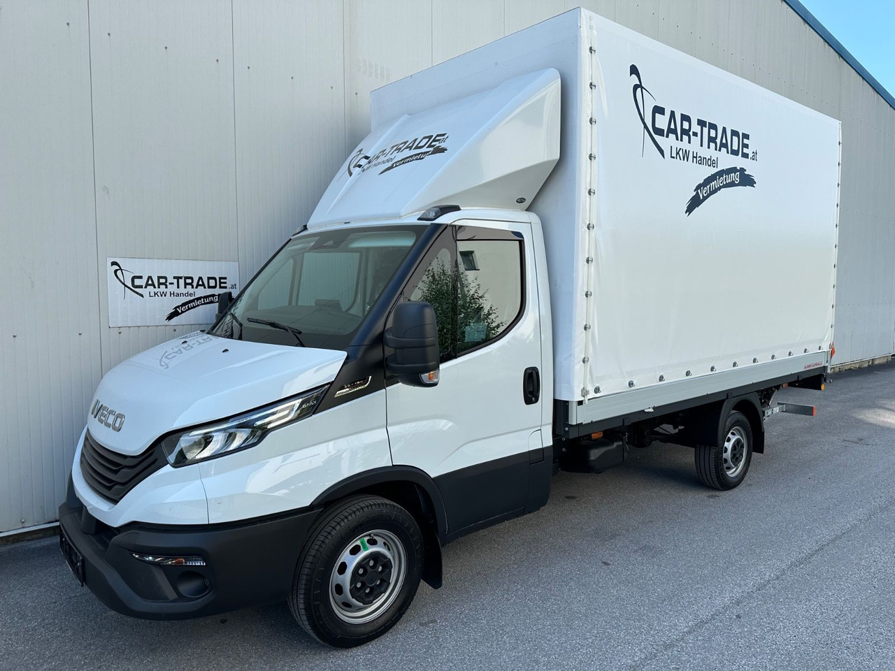 Iveco Daily 35S16 3,0HPI 8g HiMatic LBW Mod 2025 Iveco Daily 35S16 3,0HPI 8g HiMatic LBW Mod 2025 - Furgão de toldo: foto 1 Iveco Daily 35S16 3,0HPI 8g HiMatic LBW Mod 2025 Iveco Daily 35S16 3,0HPI 8g HiMatic LBW Mod 2025 - Furgão de toldo: foto 1