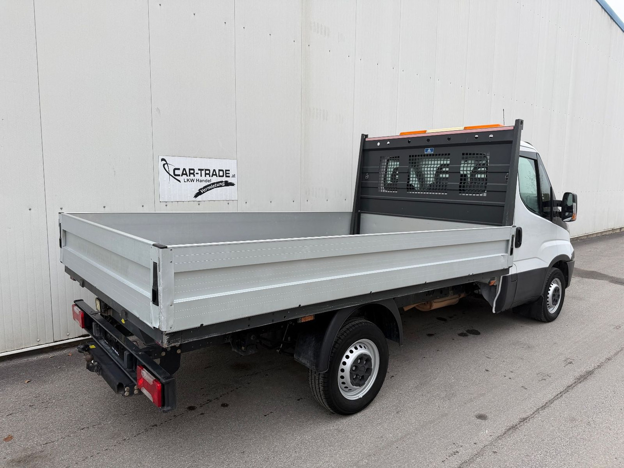 Iveco Daily 35S16 Kliam/AHK - Furgão caixa aberta: foto 4 Iveco Daily 35S16 Kliam/AHK - Furgão caixa aberta: foto 4