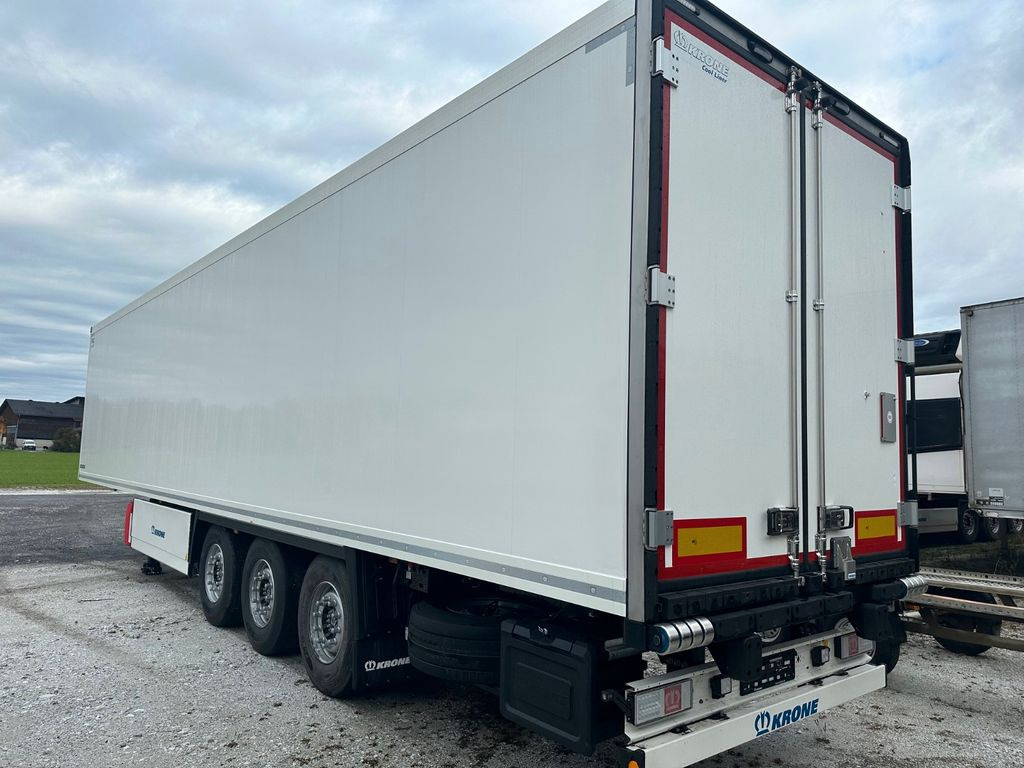 Krone SDR 27 Vector 1550 Doppelstock/Blumenbreit Krone SDR 27 Vector 1550 Doppelstock/Blumenbreit - Semireboque frigorífico: foto 3 Krone SDR 27 Vector 1550 Doppelstock/Blumenbreit Krone SDR 27 Vector 1550 Doppelstock/Blumenbreit - Semireboque frigorífico: foto 3