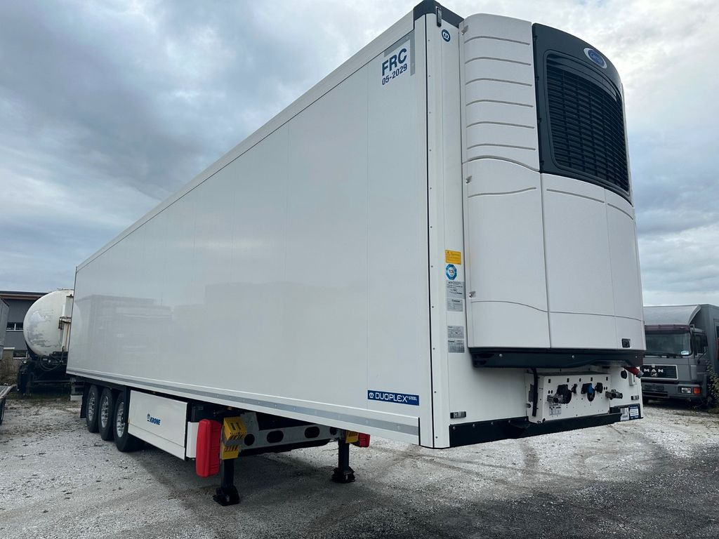 Krone SDR 27 Vector 1550 Doppelstock/Blumenbreit Krone SDR 27 Vector 1550 Doppelstock/Blumenbreit - Semireboque frigorífico: foto 2 Krone SDR 27 Vector 1550 Doppelstock/Blumenbreit Krone SDR 27 Vector 1550 Doppelstock/Blumenbreit - Semireboque frigorífico: foto 2