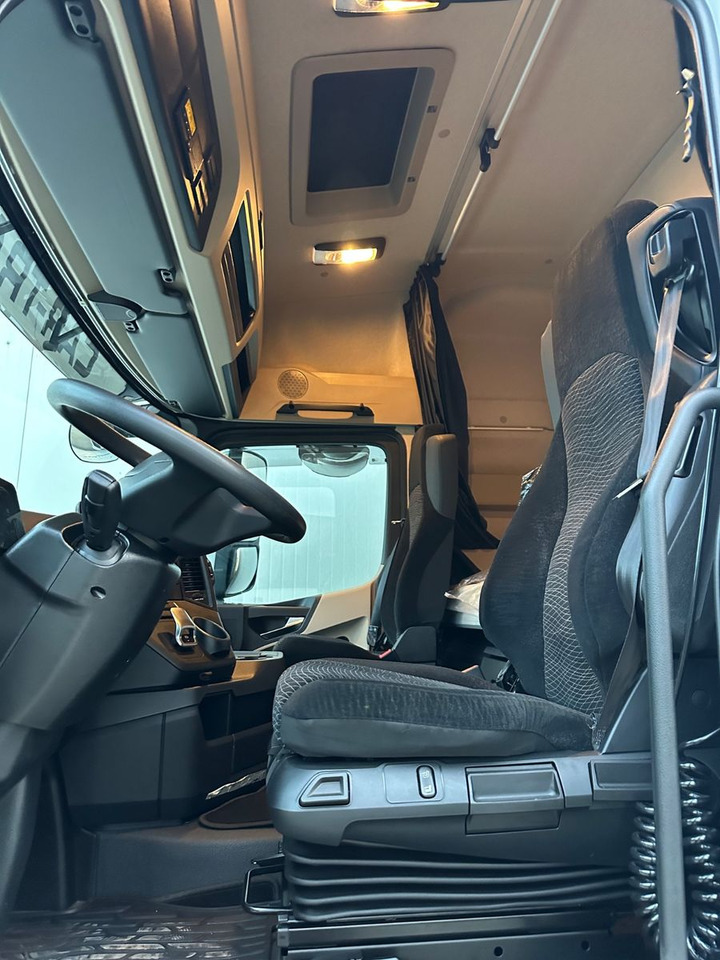 Mercedes-Benz Actros 2545 2T LBW - Caminhão transportador de contêineres/ Caixa móvel: foto 3 Mercedes-Benz Actros 2545 2T LBW - Caminhão transportador de contêineres/ Caixa móvel: foto 3