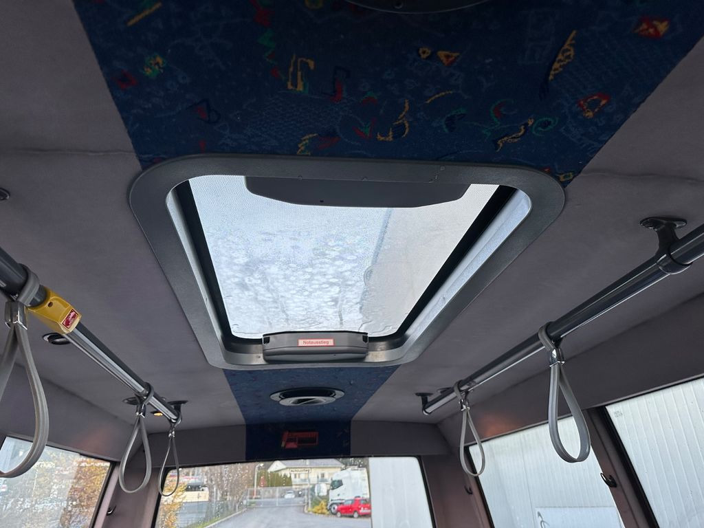 Locação de Renault Master Citybus  16 Luftfederung Webasto 2x Klima  Renault Master Citybus  16 Luftfederung Webasto 2x Klima: foto 9