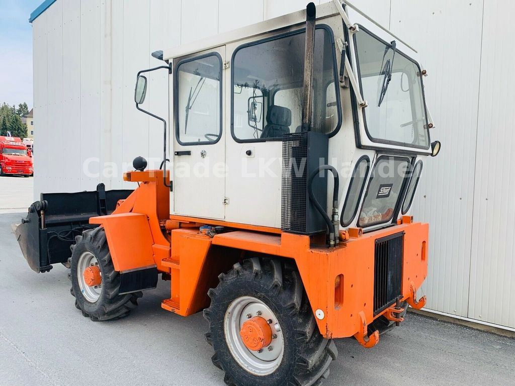 Schaeff SKB 902 - Retroescavadeira: foto 4 Schaeff SKB 902 - Retroescavadeira: foto 4