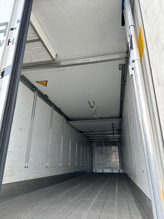 Schmitz Cargobull SKO 24 Multitemp / Bitemp Doppelstock - Semireboque frigorífico: foto 3 Schmitz Cargobull SKO 24 Multitemp / Bitemp Doppelstock - Semireboque frigorífico: foto 3