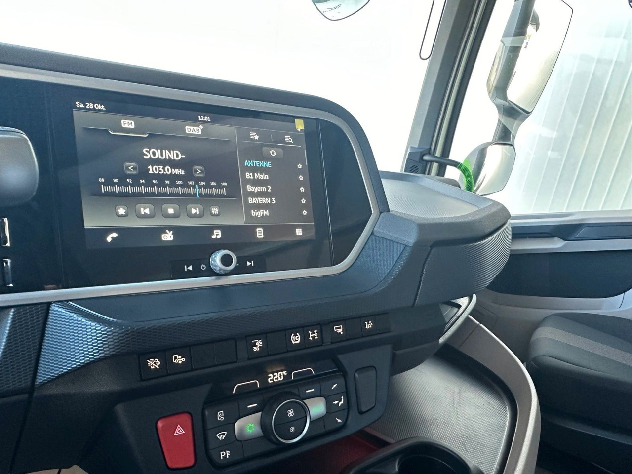 Tractor DAF XG 480 Retarder  3 Jahre Garantie: foto 9