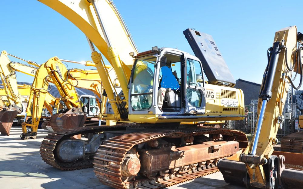 Siłownik koparki New Holland E 485 - Hidráulica: foto 3 Siłownik koparki New Holland E 485 - Hidráulica: foto 3