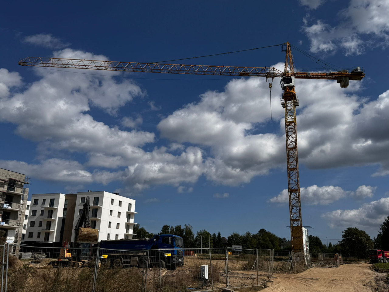 Liebherr 154 EC-H - Guindaste de torre: foto 1 Liebherr 154 EC-H - Guindaste de torre: foto 1