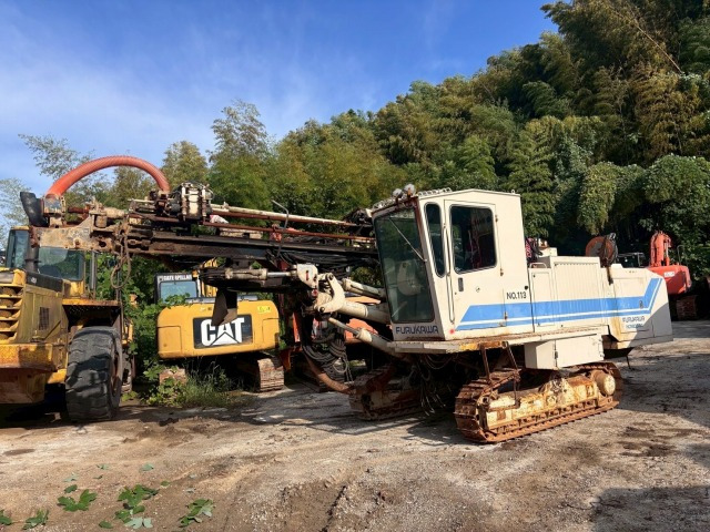 FURUKAWA HCR900-DS - Máquina de perfuração: foto 1 FURUKAWA HCR900-DS - Máquina de perfuração: foto 1