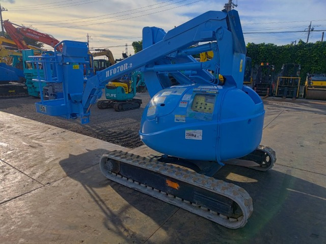 MAEDA HF070R-2 - Plataforma articulada: foto 3 MAEDA HF070R-2 - Plataforma articulada: foto 3