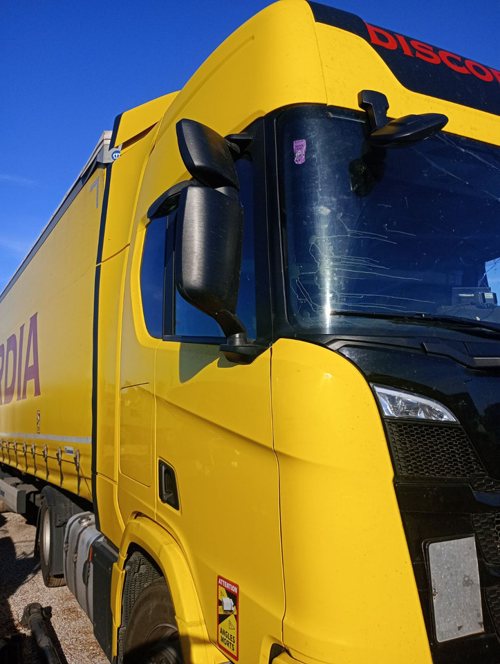 SCANIA R460 SUPER, Location: Villareal, Spain - Tractor: foto 1 SCANIA R460 SUPER, Location: Villareal, Spain - Tractor: foto 1