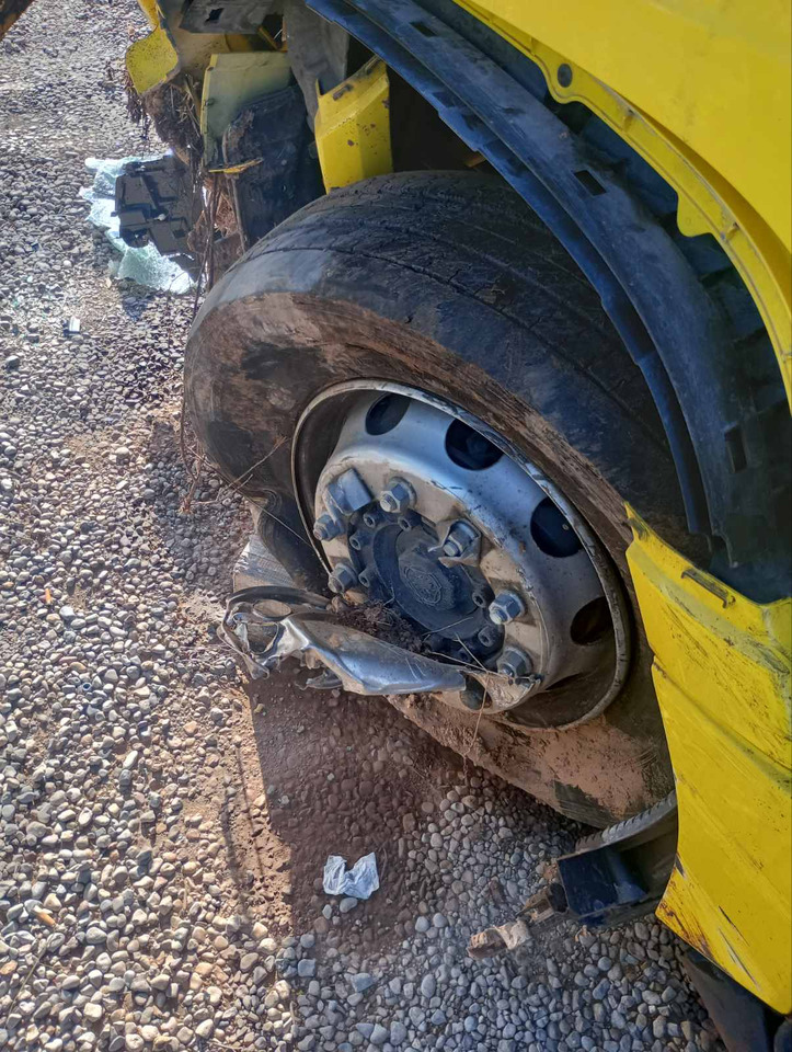 SCANIA R460 SUPER, Location: Villareal, Spain - Tractor: foto 5 SCANIA R460 SUPER, Location: Villareal, Spain - Tractor: foto 5