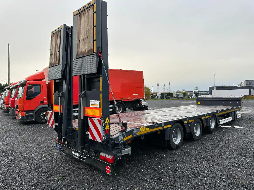 Kässbohrer essieu relevable + essieu suiveur - MATERIEL NEUF - Semireboque baixa: foto 3 Kässbohrer essieu relevable + essieu suiveur - MATERIEL NEUF - Semireboque baixa: foto 3