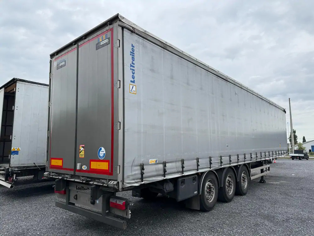 LeciTrailer Tautliner 3E20 Tautliner 3E20*1er essieu relevable*essieux SAF - Semi-reboque de lona: foto 4 LeciTrailer Tautliner 3E20 Tautliner 3E20*1er essieu relevable*essieux SAF - Semi-reboque de lona: foto 4