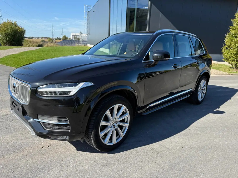 Volvo XC90 *4X4*FULL OPTION*Historique complet - Automóvel: foto 1 Volvo XC90 *4X4*FULL OPTION*Historique complet - Automóvel: foto 1