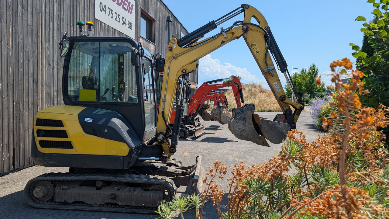 YANMAR SV26 - Mini escavadeira: foto 3 YANMAR SV26 - Mini escavadeira: foto 3