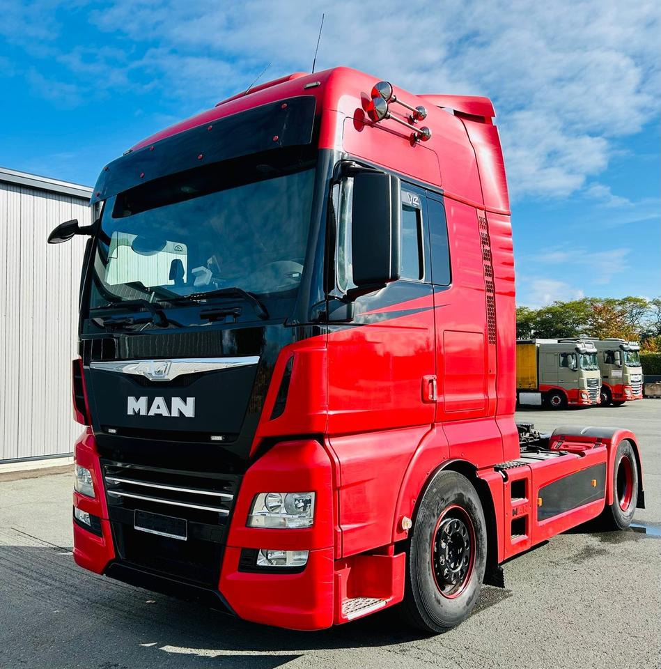 MAN TGX 18.500 4x2 LLS + XXL + Leder + Autom. + Voll-Verkleidung - Tractor: foto 1 MAN TGX 18.500 4x2 LLS + XXL + Leder + Autom. + Voll-Verkleidung - Tractor: foto 1