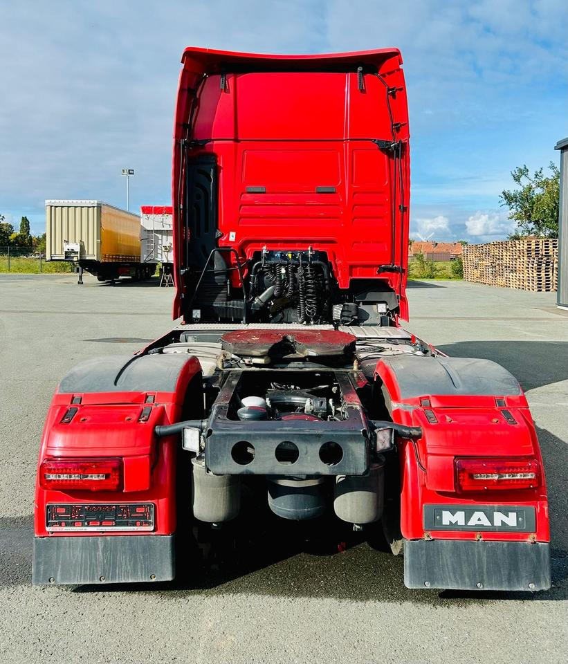 MAN TGX 18.500 4x2 LLS + XXL + Leder + Autom. + Voll-Verkleidung - Tractor: foto 4 MAN TGX 18.500 4x2 LLS + XXL + Leder + Autom. + Voll-Verkleidung - Tractor: foto 4