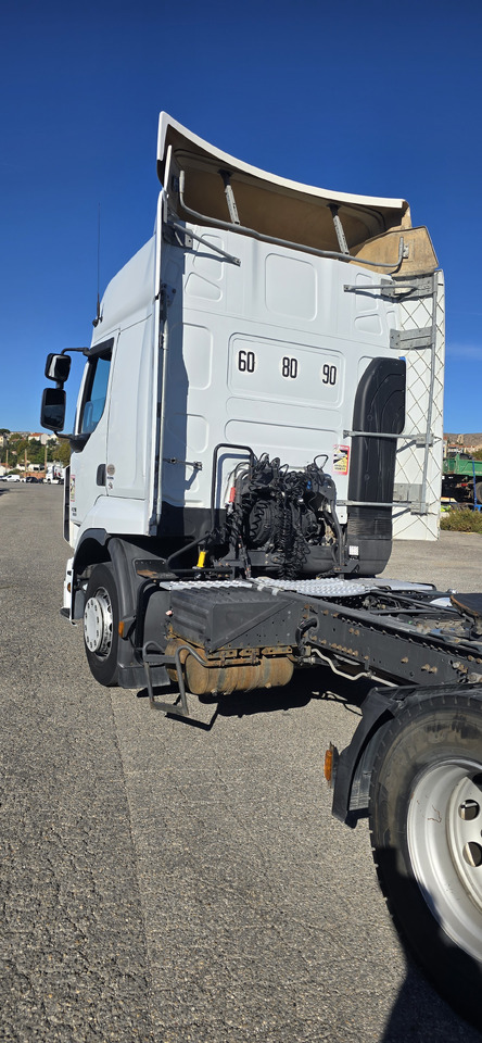 RENAULT PRENIUM - Tractor: foto 5 RENAULT PRENIUM - Tractor: foto 5