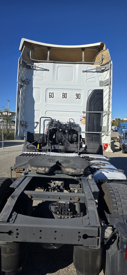 RENAULT PRENIUM - Tractor: foto 4 RENAULT PRENIUM - Tractor: foto 4