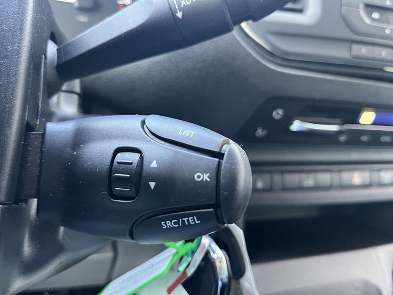 Furgão compacto Citroën Jumpy 2.0 HDI 123pk E6 XL L3 BPM Vrij! Lease €220 /m, Airco, PDC V+A, Cruise controle, Onderhoudshistorie aanwezig: foto 12 Furgão compacto Citroën Jumpy 2.0 HDI 123pk E6 XL L3 BPM Vrij! Lease €220 /m, Airco, PDC V+A, Cruise controle, Onderhoudshistorie aanwezig: foto 12