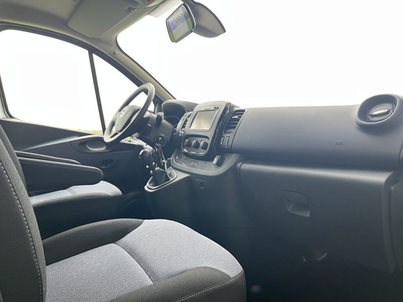 Locação de Opel Vivaro 1.6 CDTI E6 126pk Edition BPM Vrij! Lease €220 /m, Trekhaak, Airco, Navi, PDC, Cruise controle, Onderhoudshistorie aanwezig Opel Vivaro 1.6 CDTI E6 126pk Edition BPM Vrij! Lease €220 /m, Trekhaak, Airco, Navi, PDC, Cruise controle, Onderhoudshistorie aanwezig: foto 7