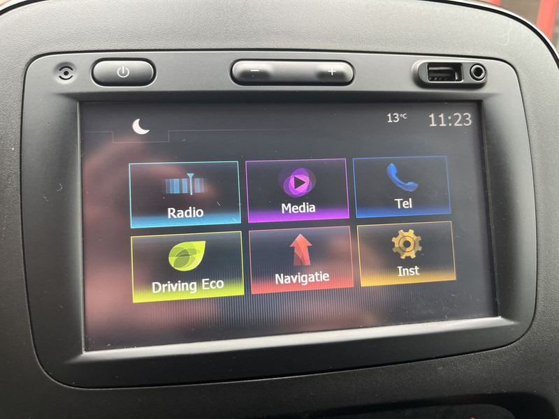Locação de Opel Vivaro 1.6 CDTI E6 126pk Edition BPM Vrij! Lease €220 /m, Trekhaak, Airco, Navi, PDC, Cruise controle, Onderhoudshistorie aanwezig Opel Vivaro 1.6 CDTI E6 126pk Edition BPM Vrij! Lease €220 /m, Trekhaak, Airco, Navi, PDC, Cruise controle, Onderhoudshistorie aanwezig: foto 10