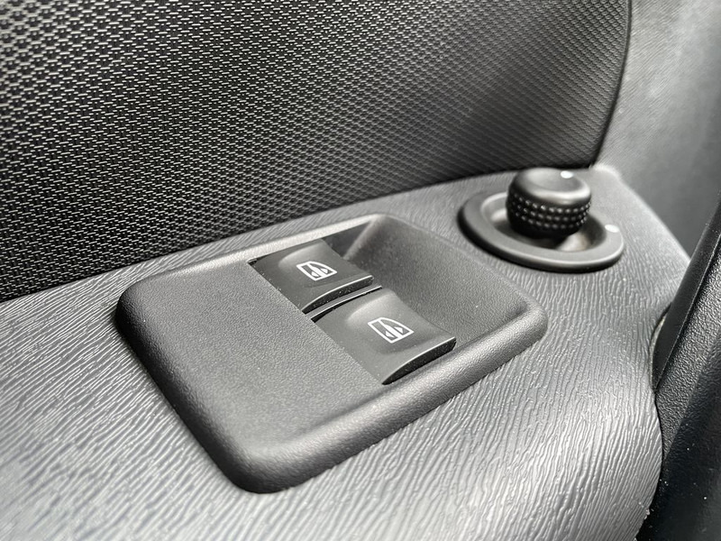 Locação de Renault Kangoo 1.5 dCi 90pk E6 R-link BPM Vrij! Lease €171 p/m, Airco, Navi + Camera, PDC, Volledig onderhoudshistorie aanwezig Renault Kangoo 1.5 dCi 90pk E6 R-link BPM Vrij! Lease €171 p/m, Airco, Navi + Camera, PDC, Volledig onderhoudshistorie aanwezig: foto 16