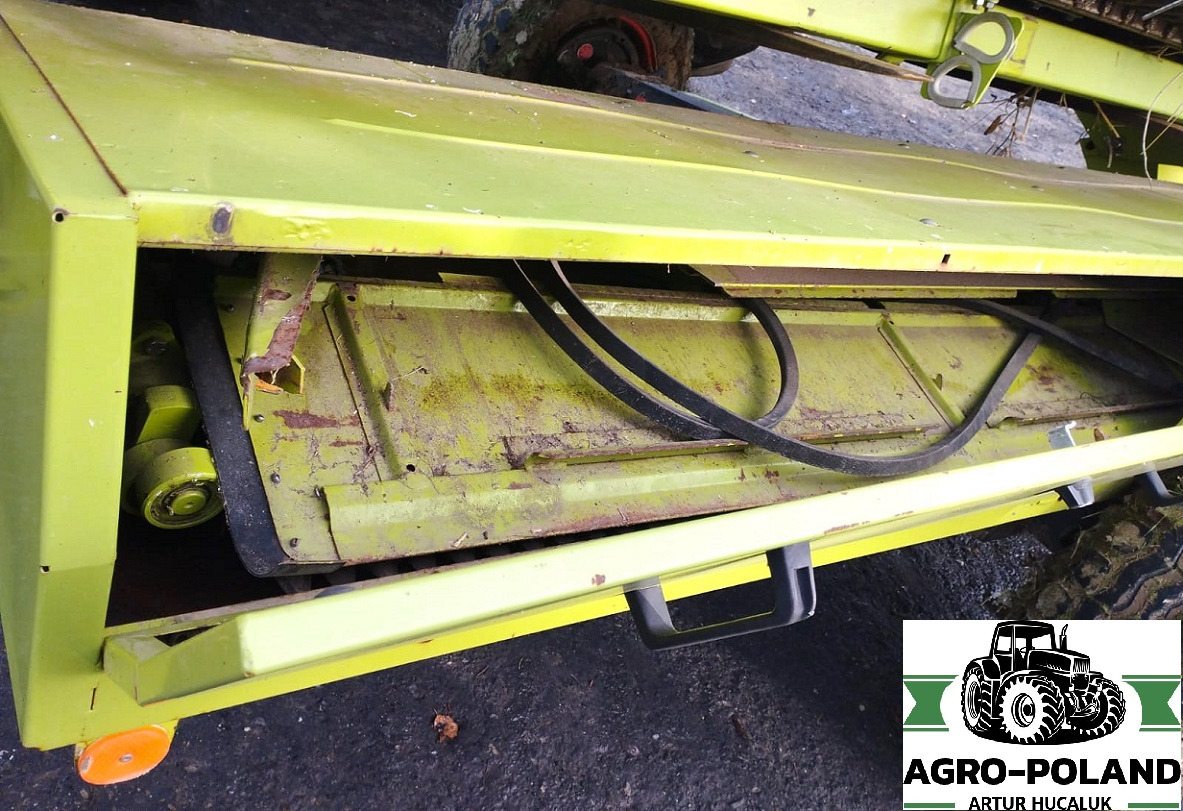 CLAAS VARIO 750 (NOWY MODEL)- 2013 ROK + WÓZEK + KOSY BOCZNE - Plataforma para colheitadeira: foto 4 CLAAS VARIO 750 (NOWY MODEL)- 2013 ROK + WÓZEK + KOSY BOCZNE - Plataforma para colheitadeira: foto 4