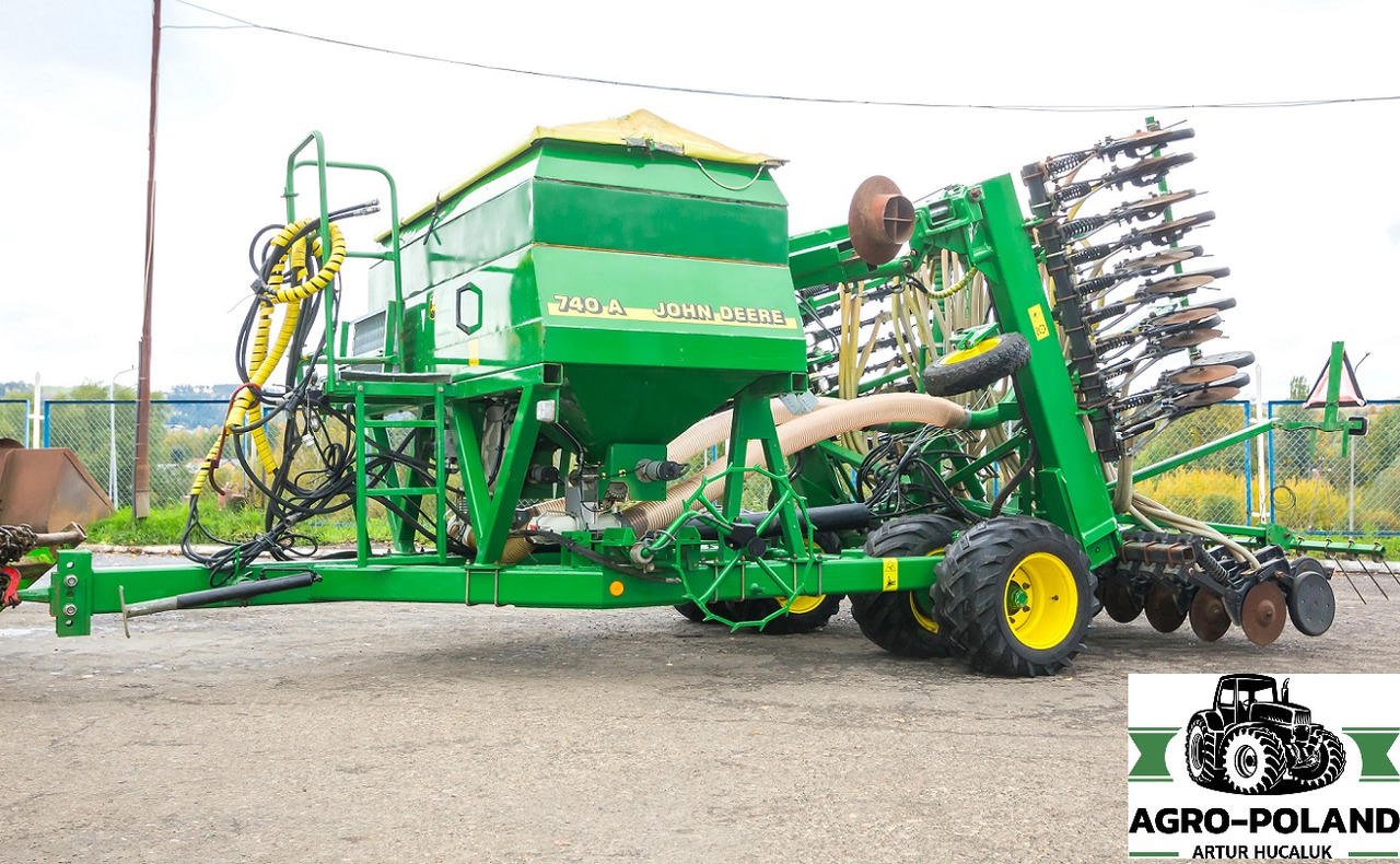 JOHN DEERE 740A - 2008 ROK - 6 M - Semeadeira: foto 1 JOHN DEERE 740A - 2008 ROK - 6 M - Semeadeira: foto 1
