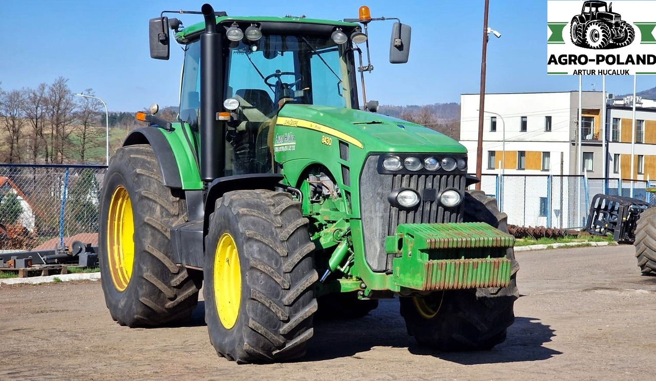 JOHN DEERE 8430 - 2008 ROK - 50 km/h - 11.206 h - Trator: foto 2 JOHN DEERE 8430 - 2008 ROK - 50 km/h - 11.206 h - Trator: foto 2