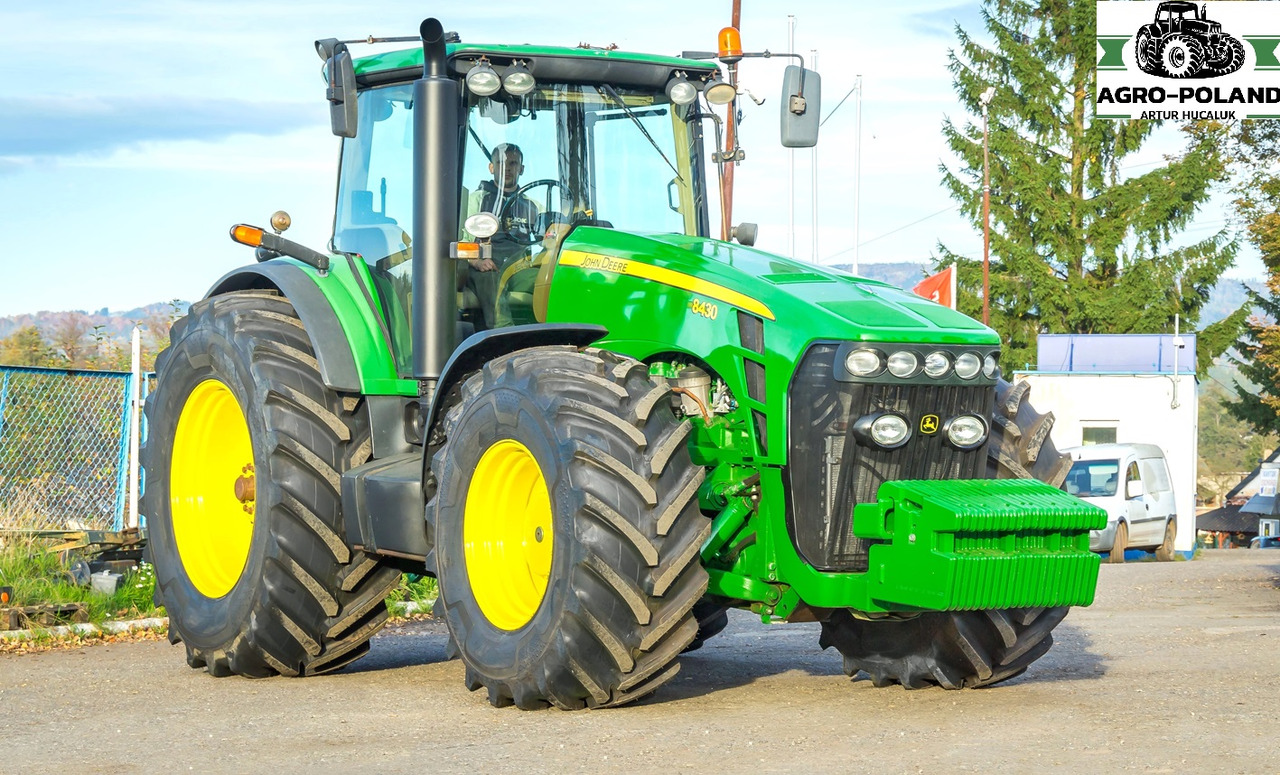JOHN DEERE 8430 - 2008 ROK - 50 km/h 11.206 h - Trator: foto 2 JOHN DEERE 8430 - 2008 ROK - 50 km/h 11.206 h - Trator: foto 2
